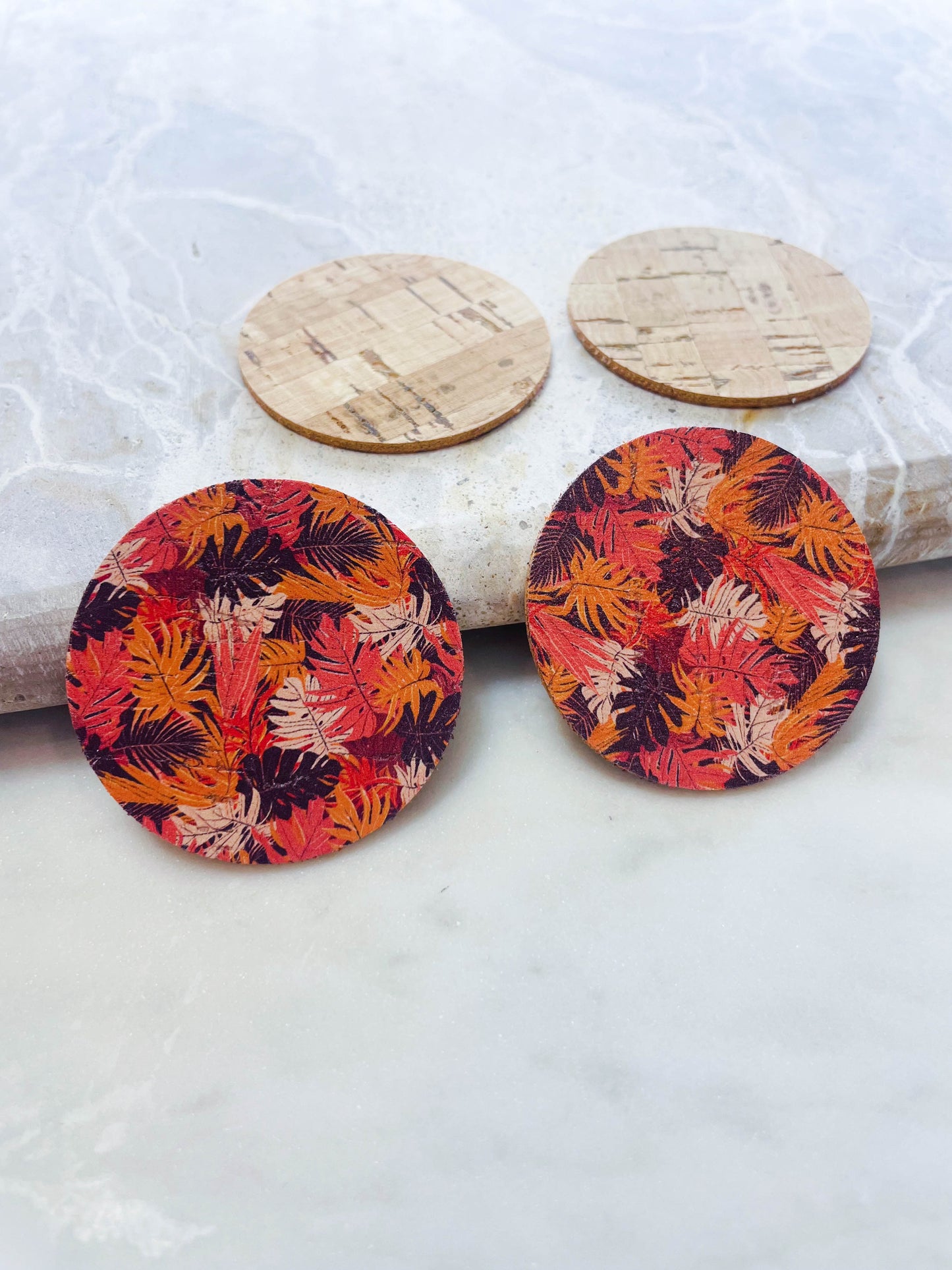 Cork - 4cm Circle - Abstract Floral - 99