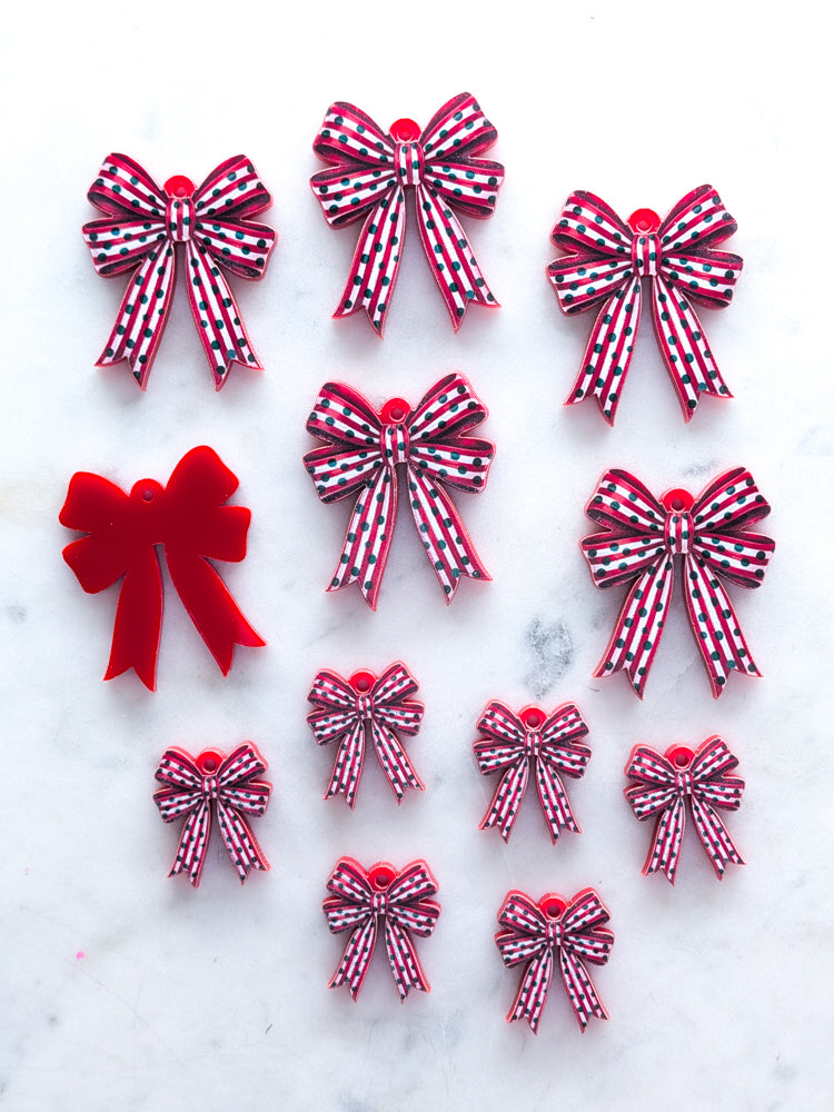 Christmas Stripe Bow on Red Acrylic - Various Sizes - 1pair (2pcs)