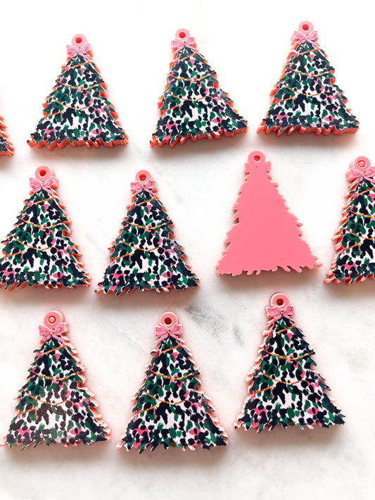 Large - Brushtroke Christmas Tree 6 on Salmon Acrylic