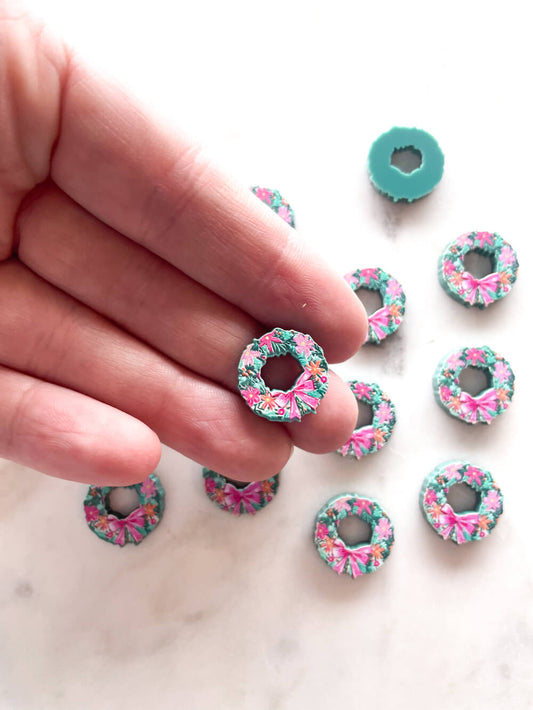 Huggies - Floral Wreath on Forest Green Acrylic