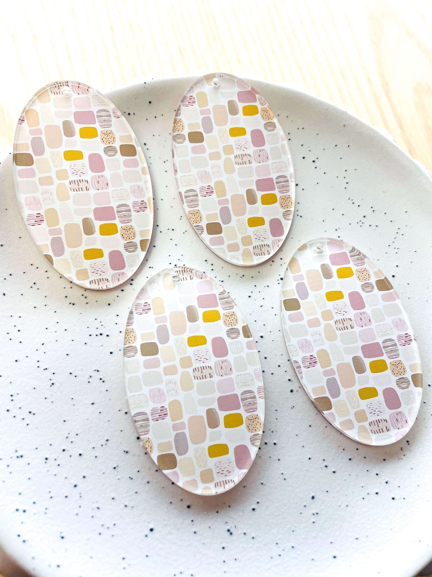 Large Oval - Clear Acrylic - Boho - 07