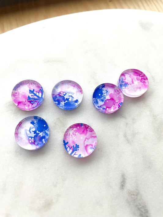 1.5cm Circle - Studs- Clear Acrylic - Christmas - 158