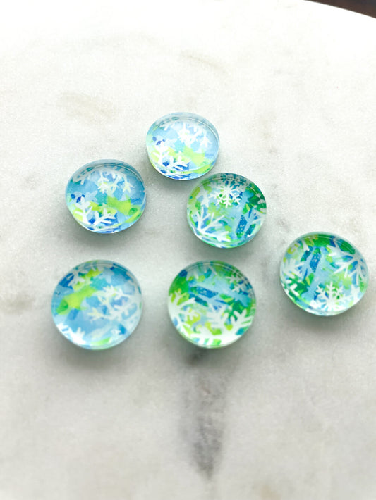 1.5cm Circle - Studs- Clear Acrylic - Christmas - 163