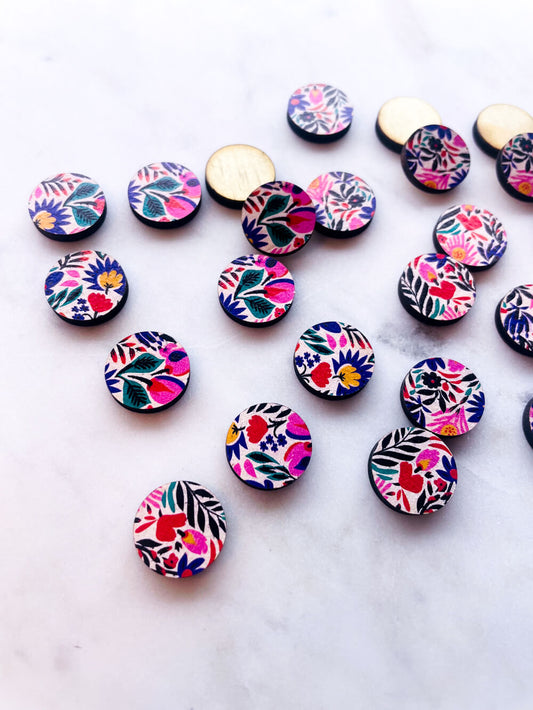 Wood - 15mm Circle- Studs - Bold Floral - 02