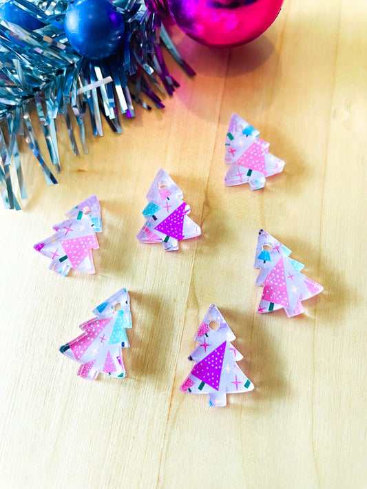 Clear Acrylic - 2cm Christmas Tree - 1 Hole - Christmas - 309