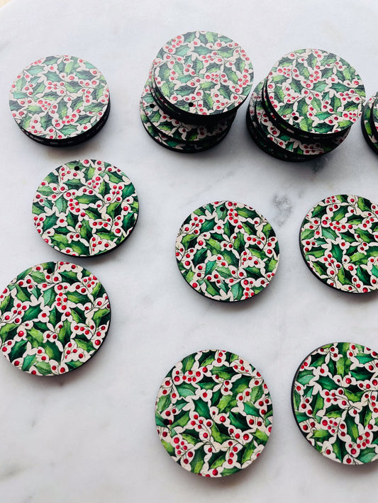 Wood - 4cm - Circle - 1 Hole - Christmas - 84