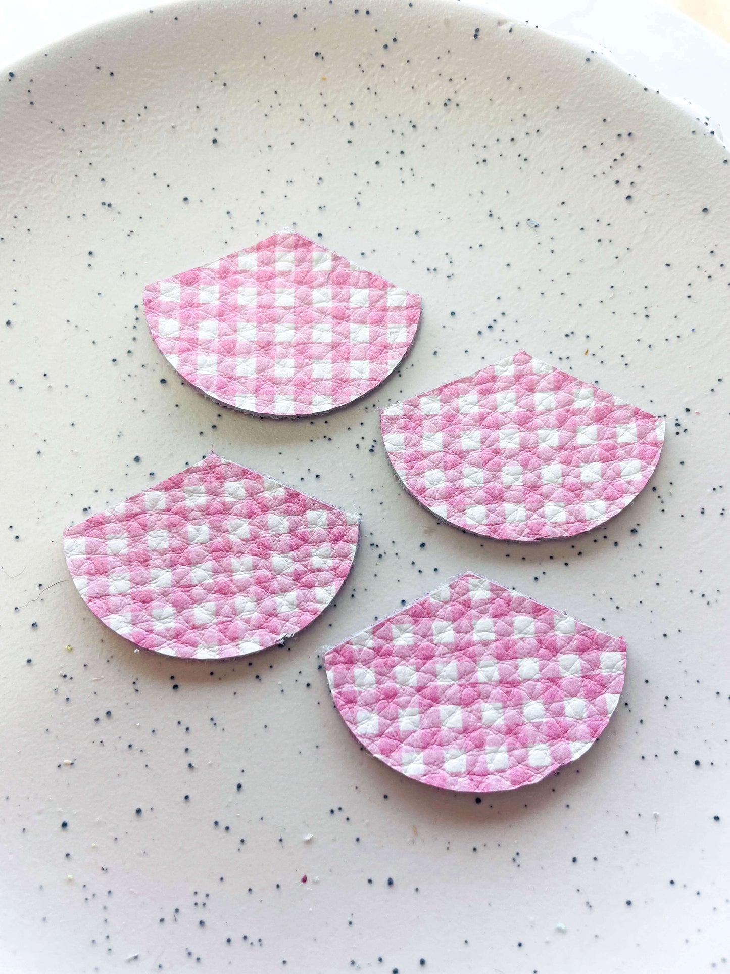 Leather - Fan - Basic Gingham - 20