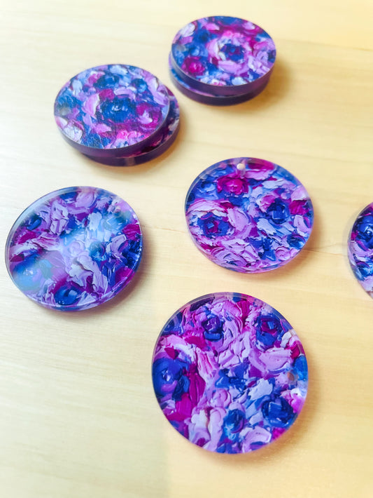 3cm Circle -  Clear Acrylic - 1 Hole -  Paint - 08