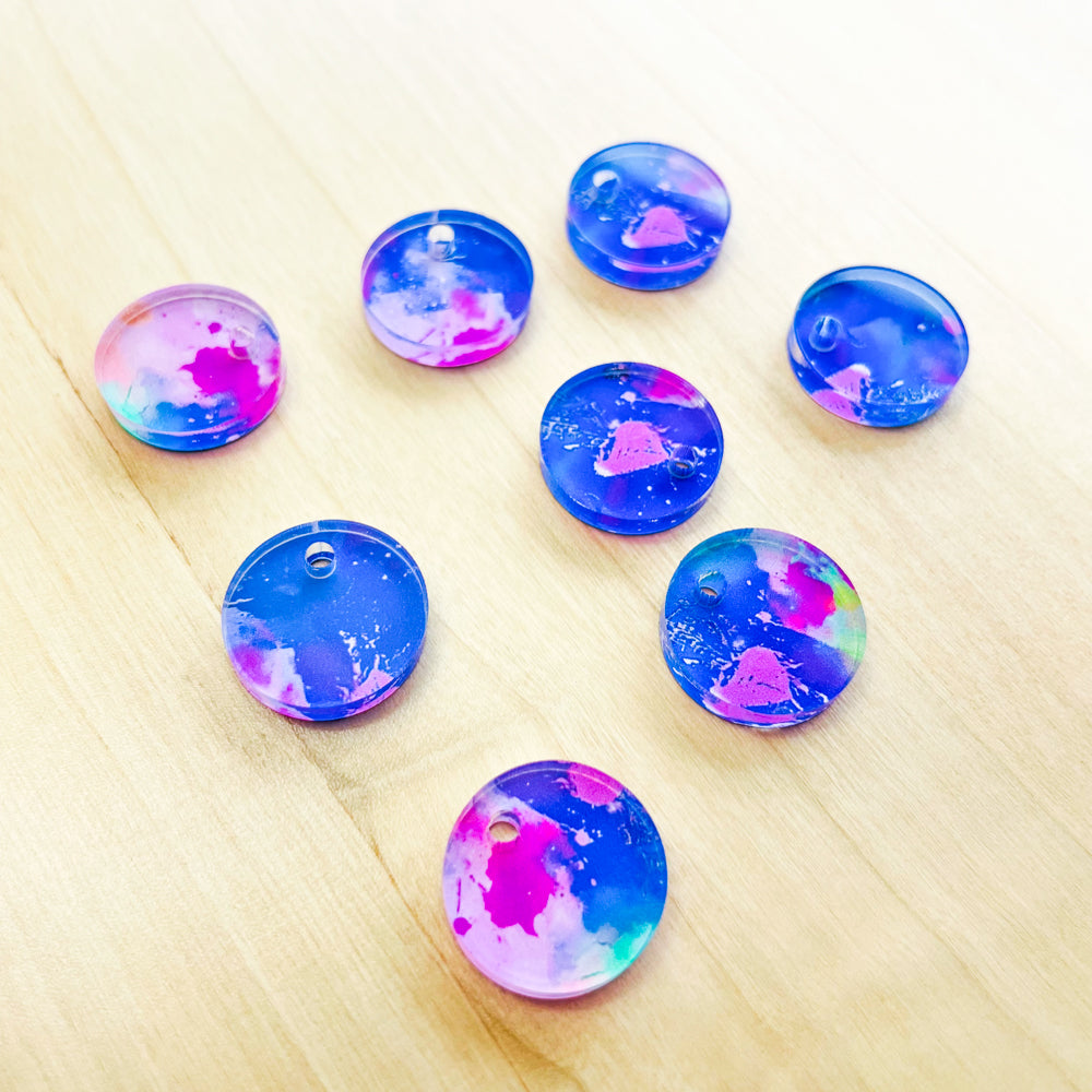 1.5cm Circle - 1 Hole- Clear Acrylic - Neon Splash - 02