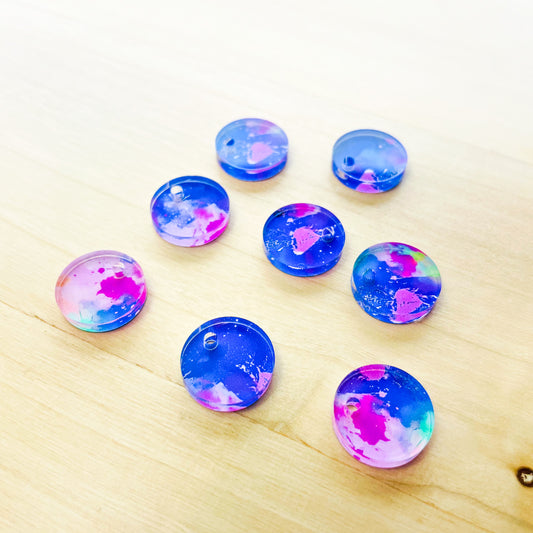 Clear Acrylic - 1.5cm Circle - 1 Hole- Neon Splash - 02