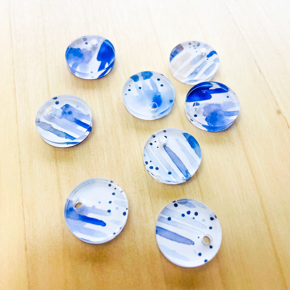 1.5cm Circle - 1 Hole - Clear Acrylic - Shibori - 17