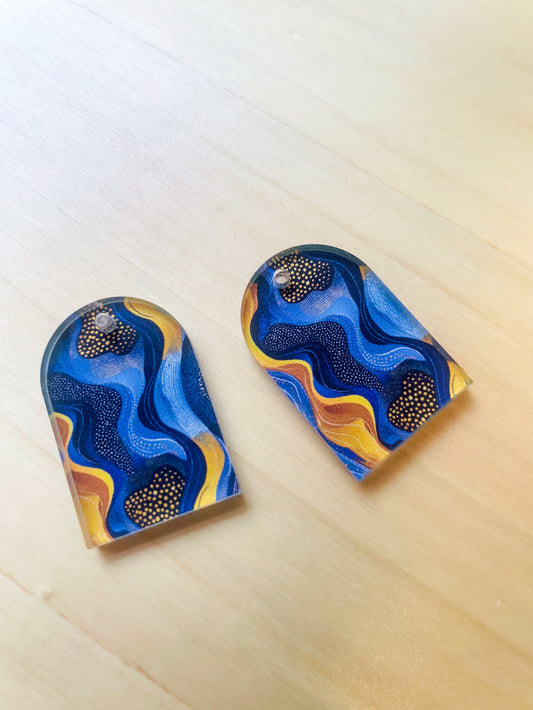 2x3cm - Arch -  Clear Acrylic - 1 Hole at Top -  Australiana - 149