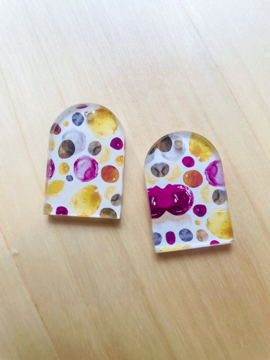 2x3cm - Arch -  Clear Acrylic - 1 Hole at Top -  Watercolour - 64