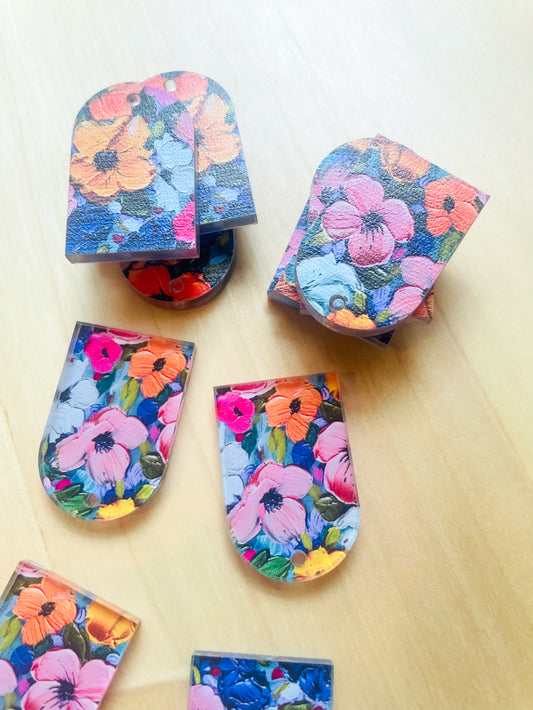 2x3cm - Arch -  Clear Acrylic - 1 Hole at Top-  Paint - 12