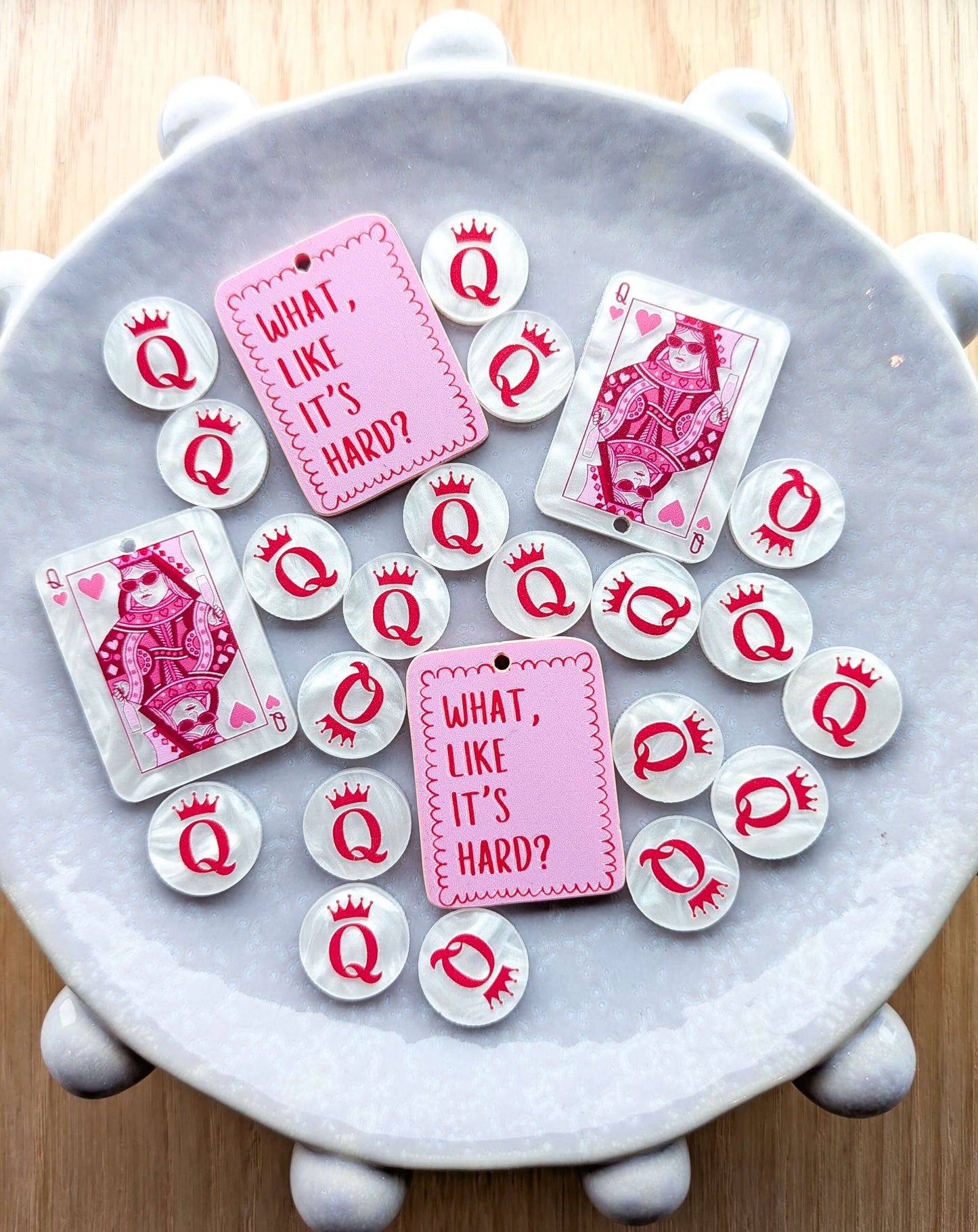 1.5cm Circle - Queen - Studs- Pearl Acrylic