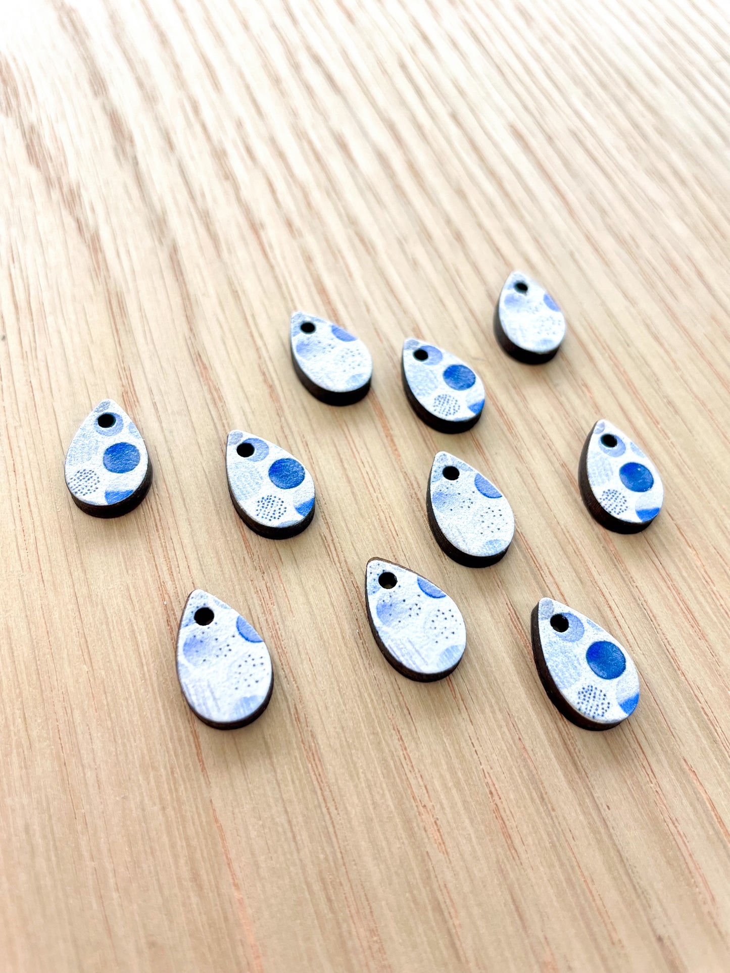 Wood - Tiny Teardrop - Shibori - 11