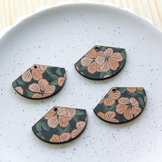 Fan Shape - 1 Hole - Natural Look Print in Australiana - 75