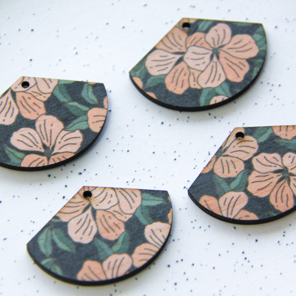 Fan Shape - 1 Hole - Natural Look Print in Australiana - 75