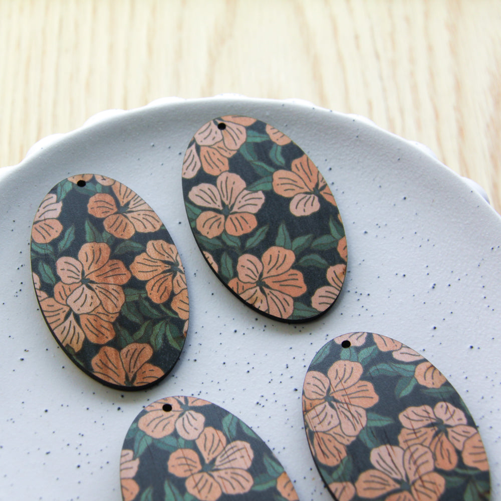 Oval Shape - Natural Look Print in Australiana - 75