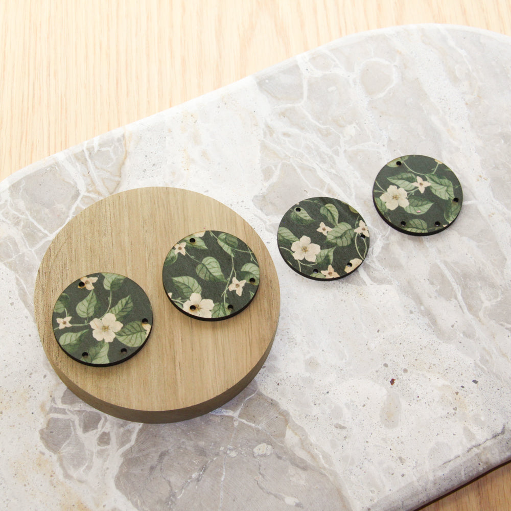 4cm Circle - 4 Hole - Natural Look Print in Australiana - 83