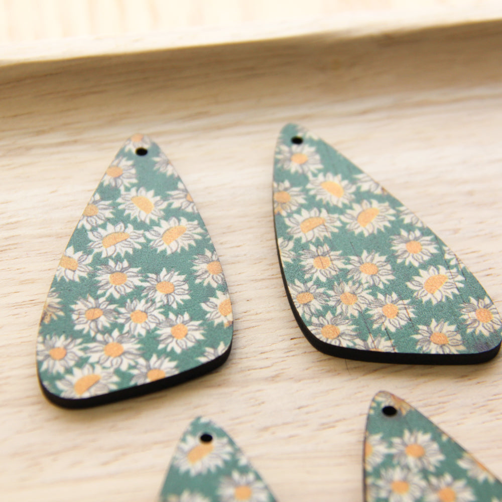 Irregular Shape - Natural Look Print in Sunflower - 06