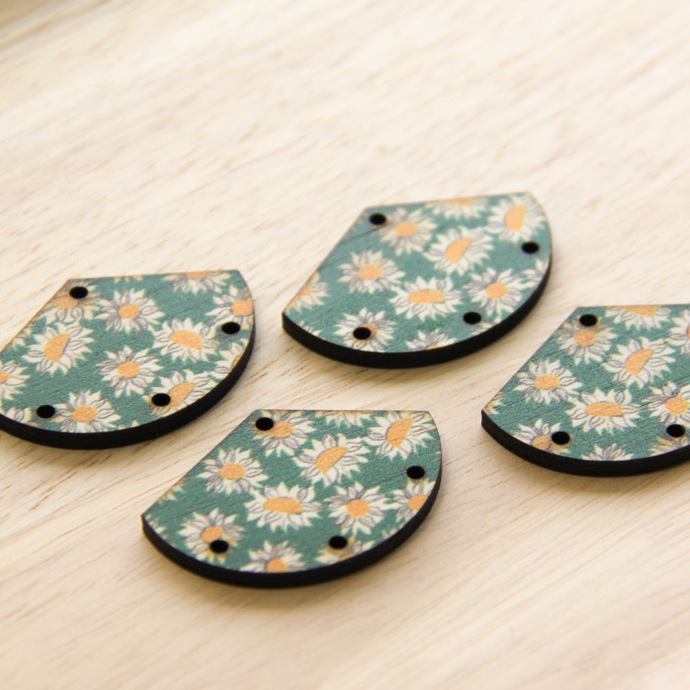 Fan Shape - 4 Hole - Natural Look Print in Sunflower - 06