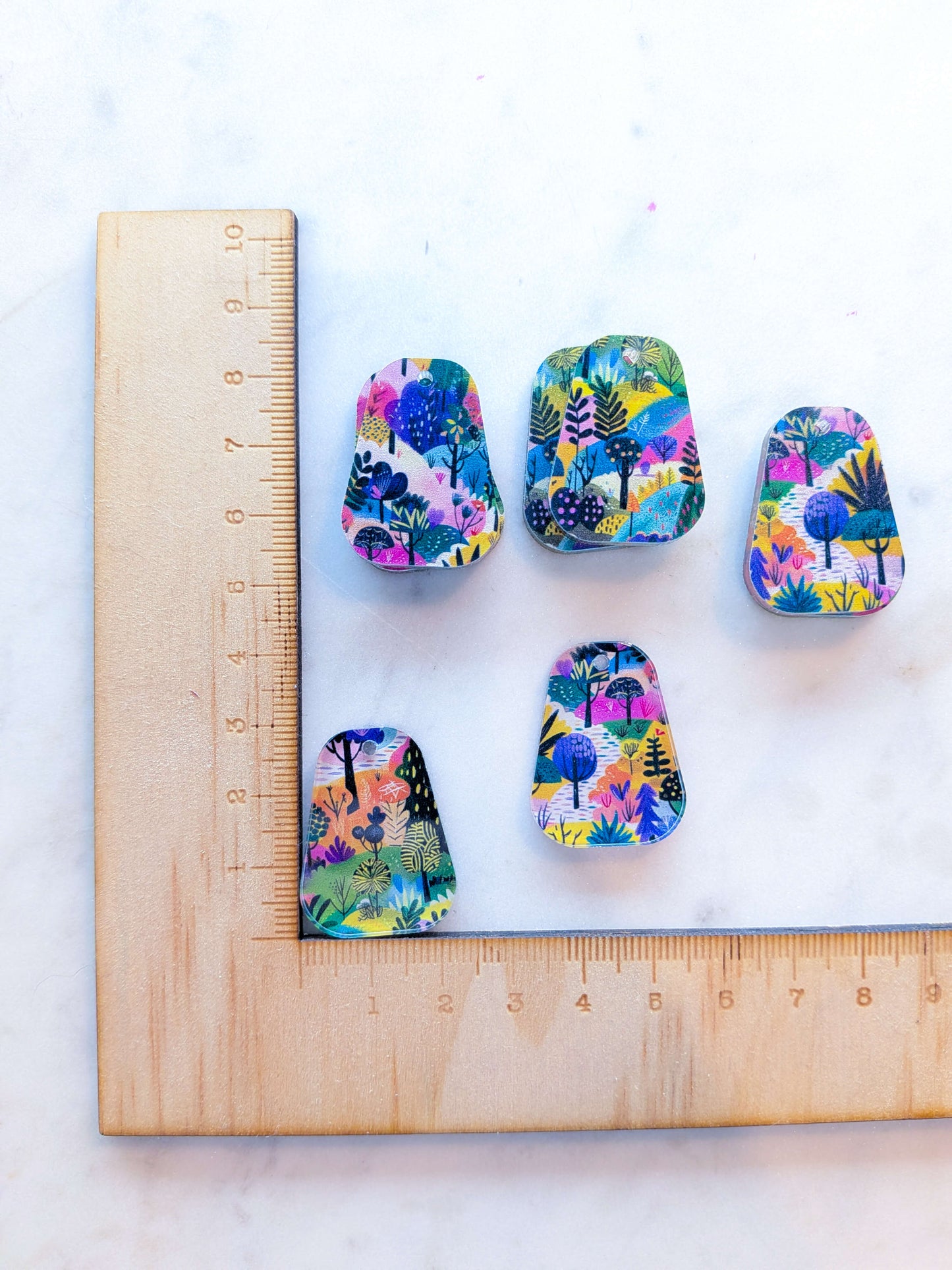 Clear Acrylic - 3cm Bell - Whimsical - 23