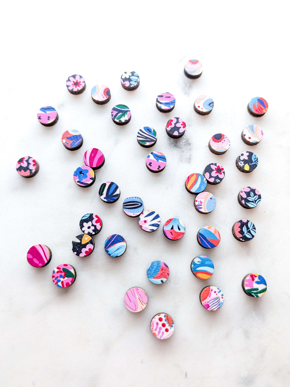 Mixed Bag - Bright Colours- Mini 8mm Wood Circle Studs - 10pairs (20pcs)