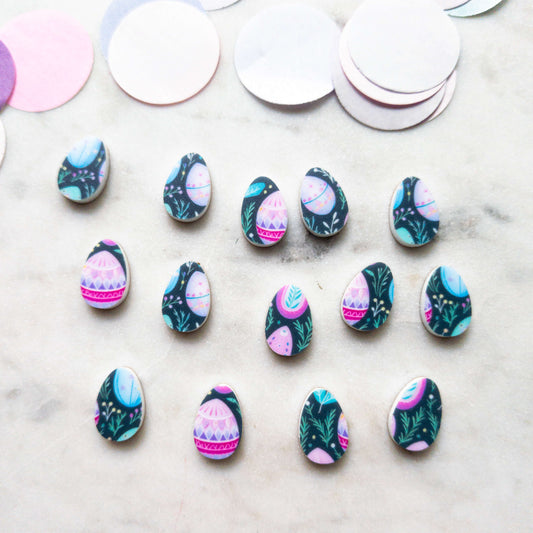 15mm - Egg - Studs - White Acrylic - Easter - 27
