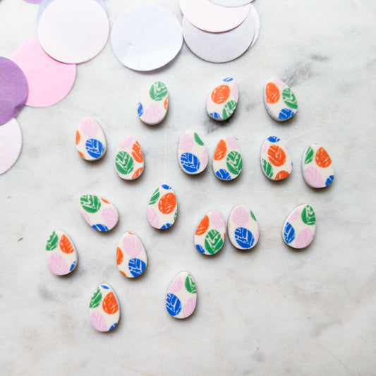15mm - Egg - Studs - White Acrylic - Easter - 35