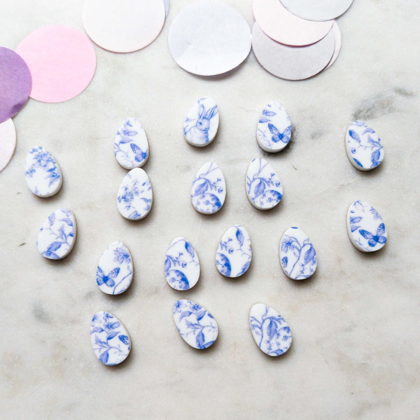 15mm - Egg - Studs - White Acrylic - Easter - 81