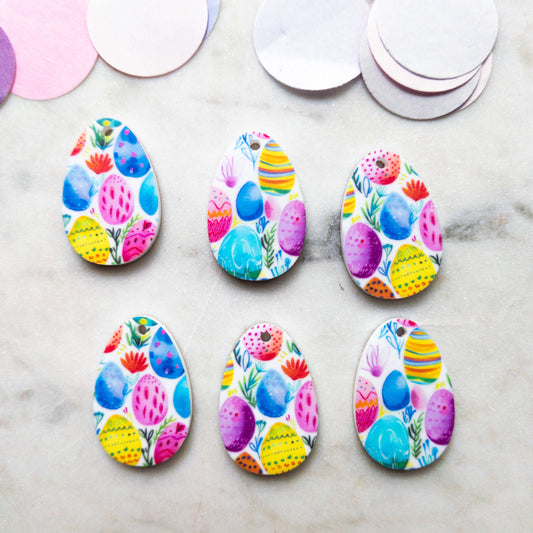 30mm - Egg - 1 Hole - White Acrylic - Easter - 05