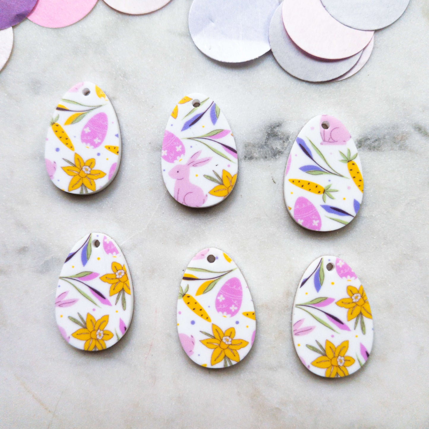 30mm - Egg - 1 Hole - White Acrylic - Easter - 42