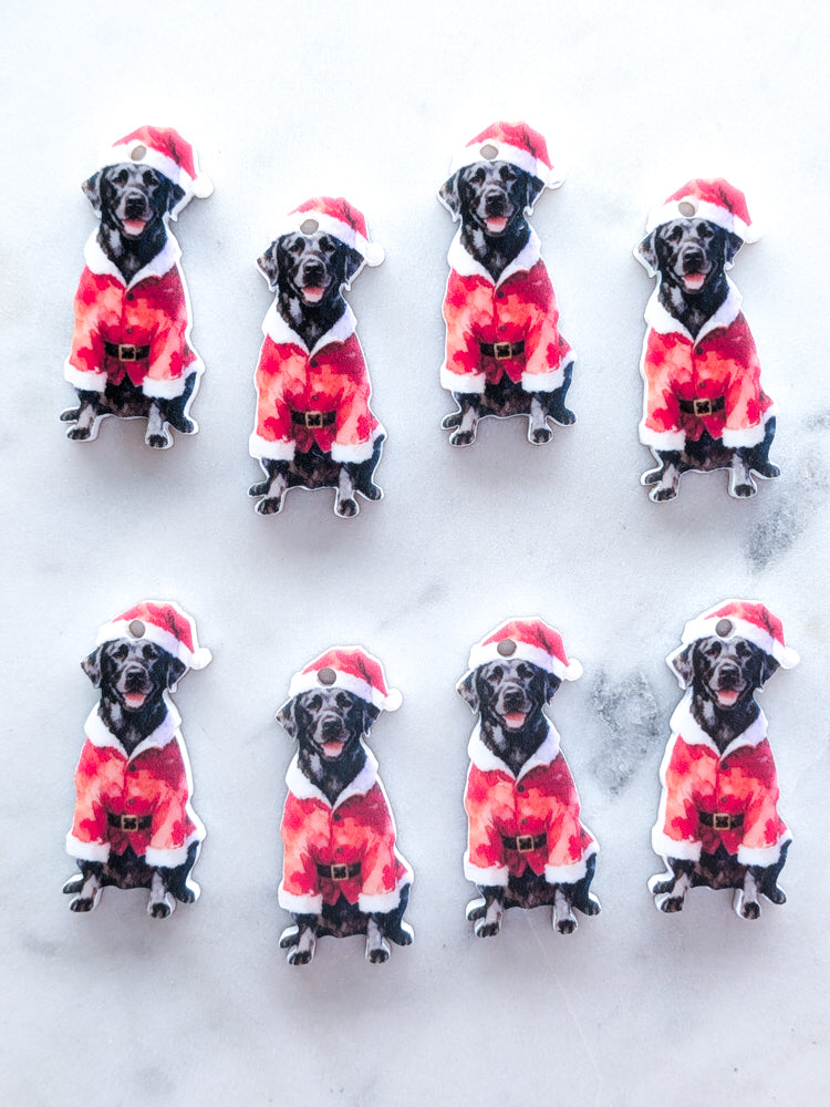 Christmas Black Labrador on White Acrylic - 35mm high - 1pair (2pcs)