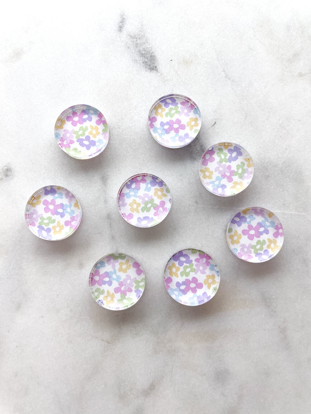 1.5cm Circle - Studs- Clear Acrylic - Pastels - 06