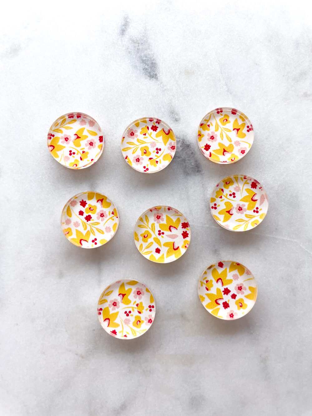 1.5cm Circle - Studs- Clear Acrylic - Blossoming Days - 07