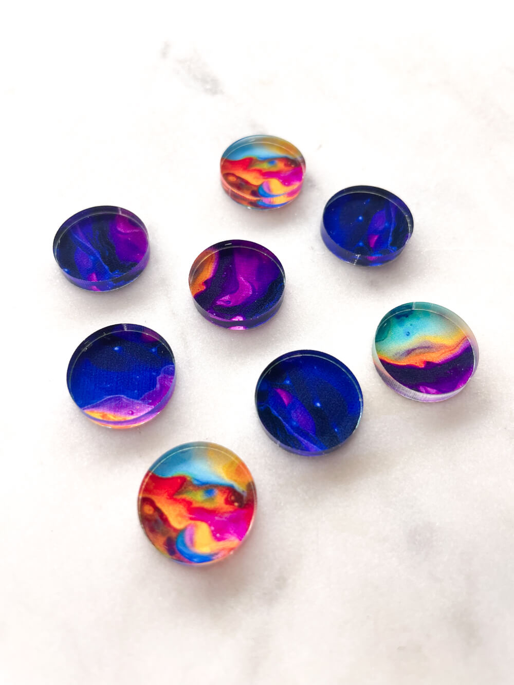 1.5cm Circle - Studs- Clear Acrylic - Alcohol Ink- 19