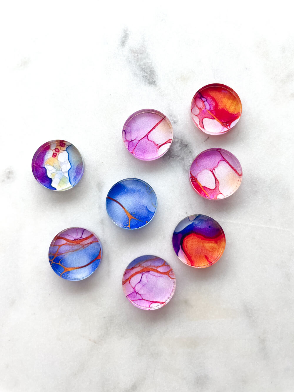 1.5cm Circle - Studs- Clear Acrylic - Alcohol Ink- 16