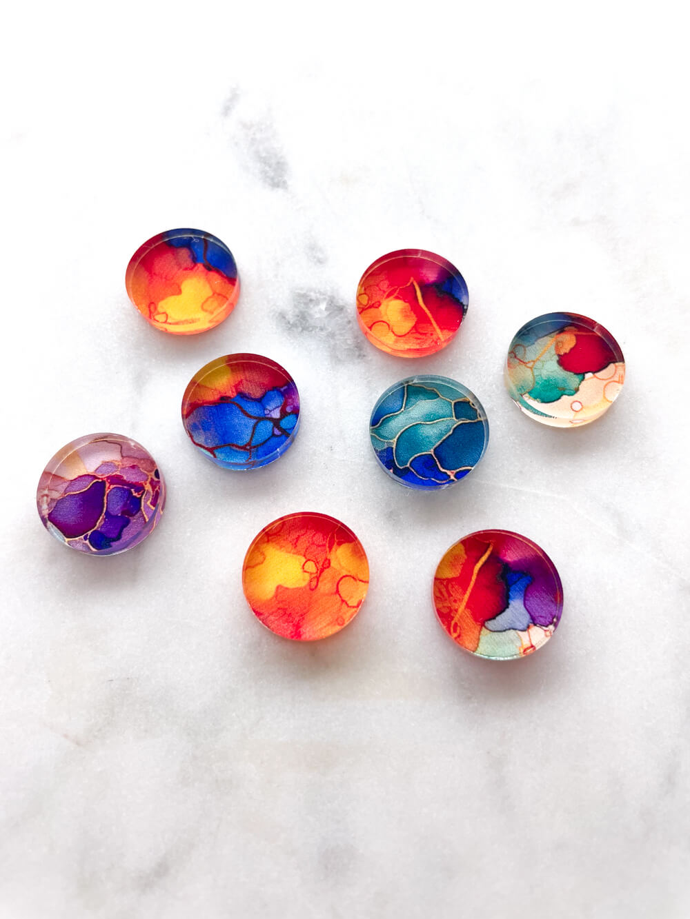 1.5cm Circle - Studs- Clear Acrylic - Alcohol Ink- 03
