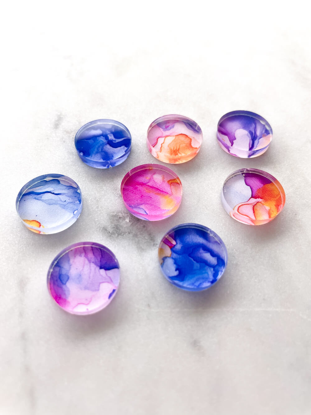 1.5cm Circle - Studs- Clear Acrylic - Alcohol Ink- 02