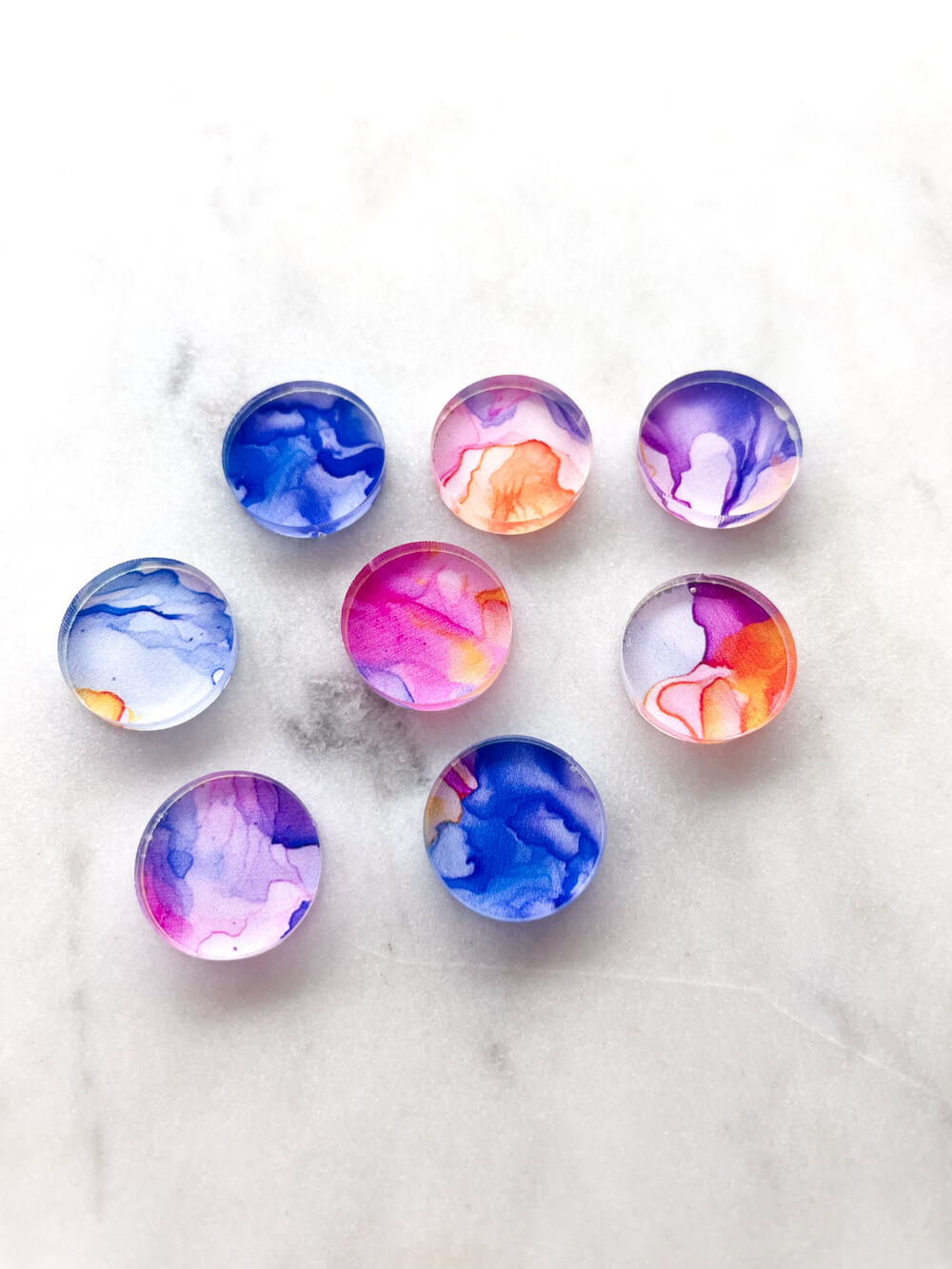 1.5cm Circle - Studs- Clear Acrylic - Alcohol Ink- 02