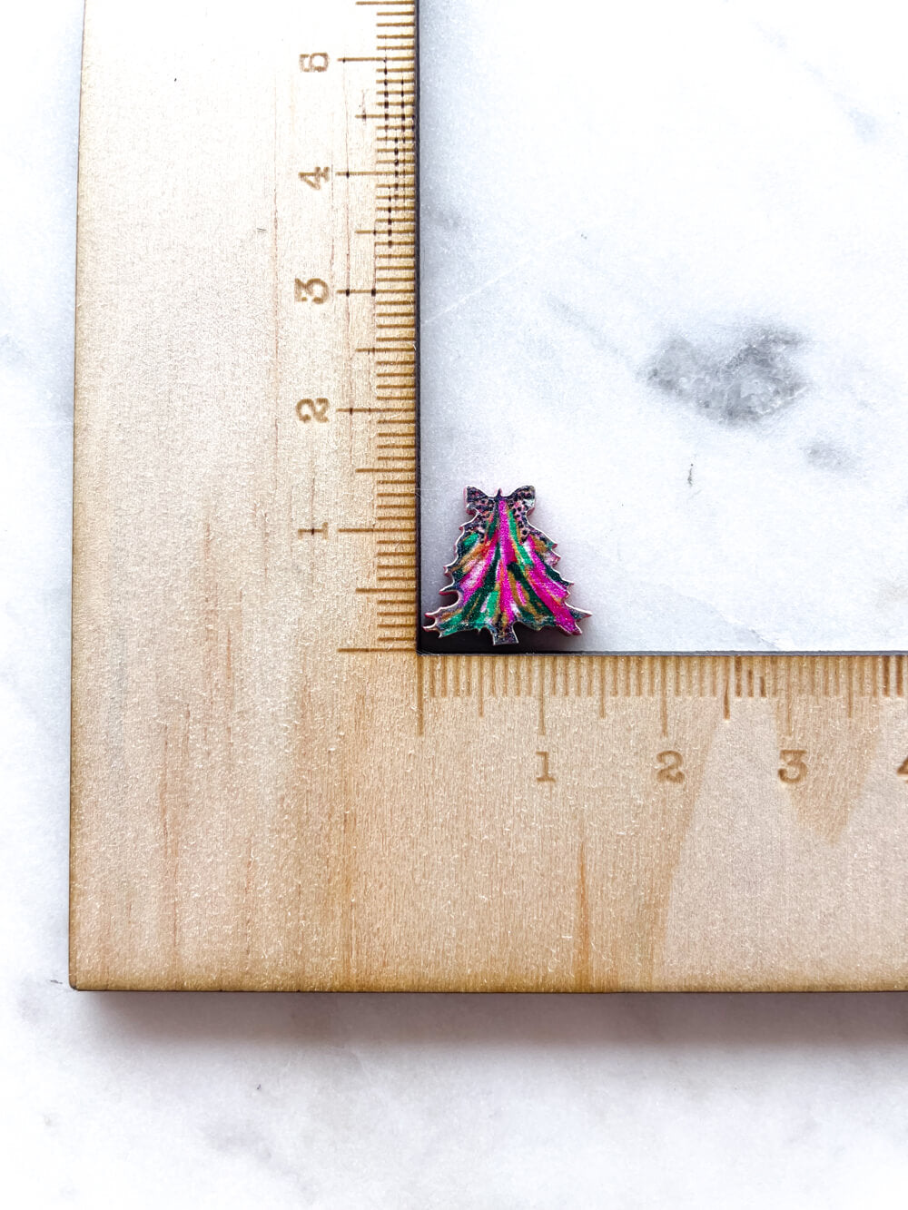 Studs - Brushstroke Christmas Tree 10 on Raspberry Acrylic