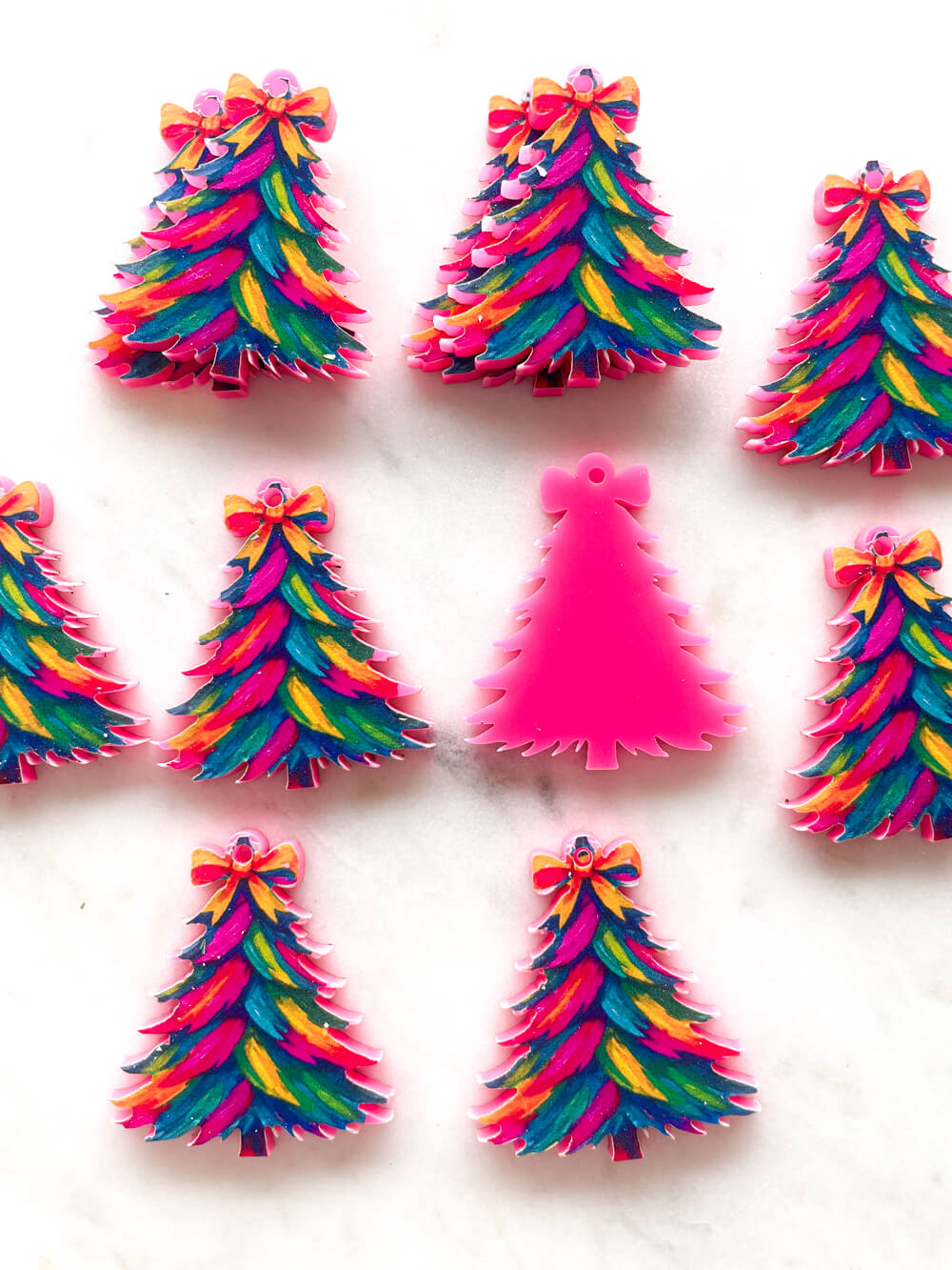 Large - Brushtroke Christmas Tree 12 on Bright Pink Acrylic