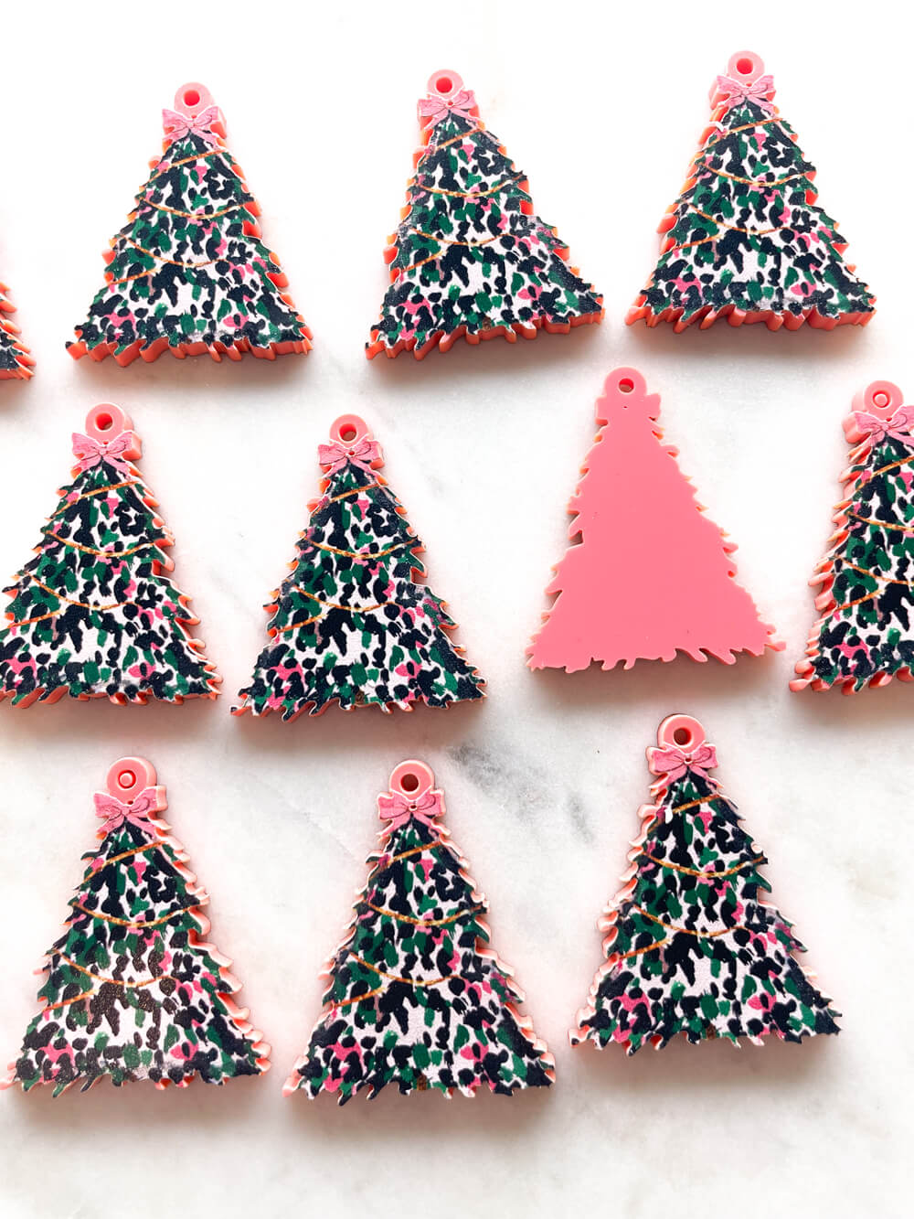 Large - Brushtroke Christmas Tree 6 on Salmon Acrylic