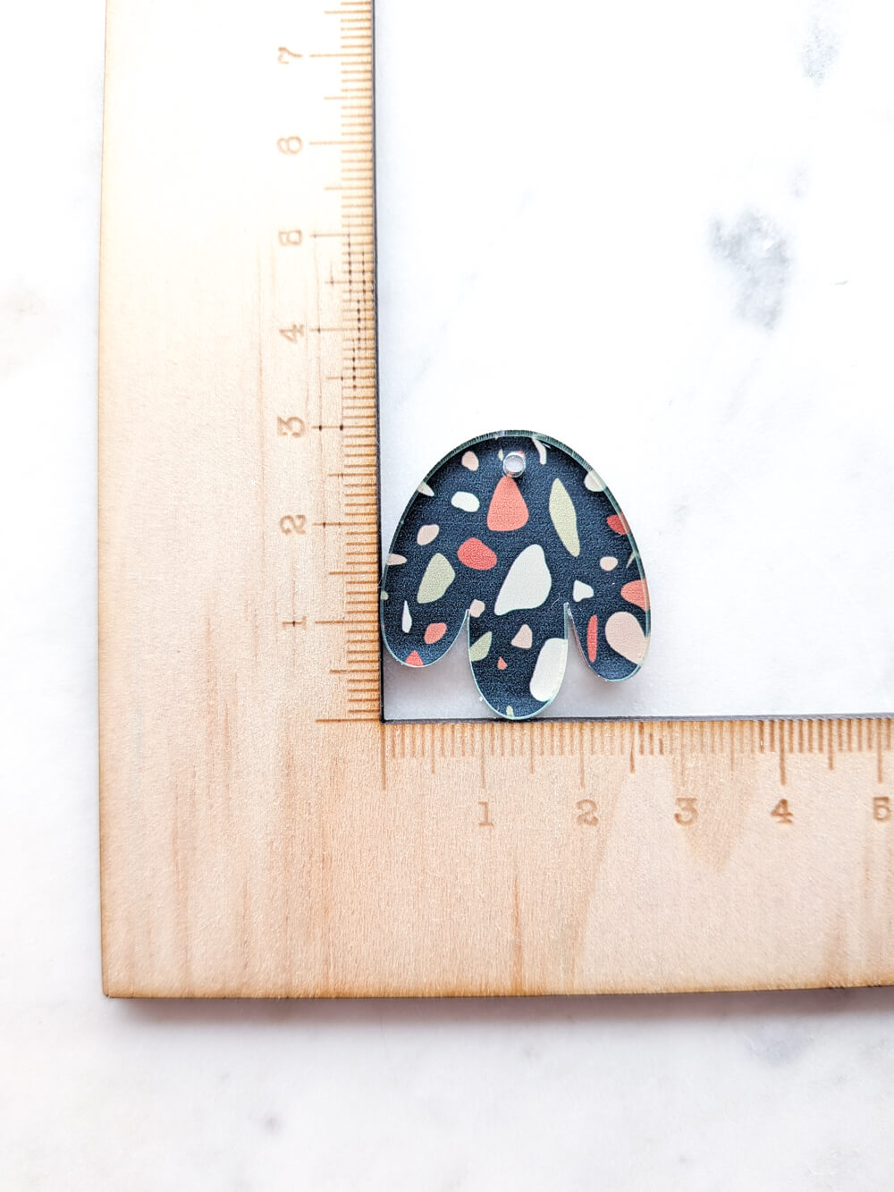 Clear Acrylic - 3cm Boho Flower - 1 Hole - Australiana - 48