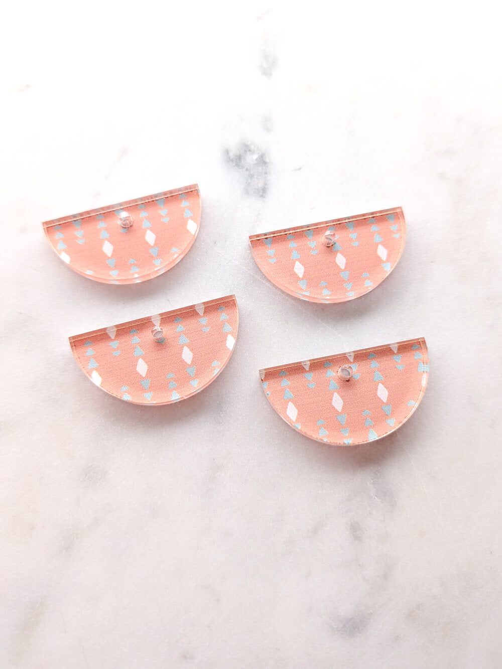 Clear Acrylic - 3cm Semi Circle - 1 Hole - Australiana - 30