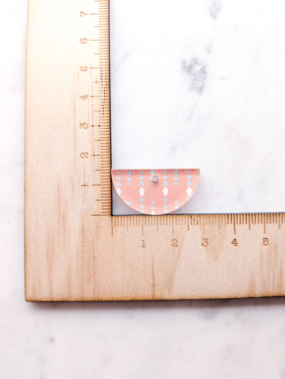 Clear Acrylic - 3cm Semi Circle - 1 Hole - Australiana - 30