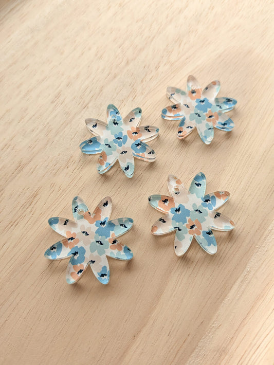 Clear Acrylic - 3cm Flower 4 - Abstract Floral - 94