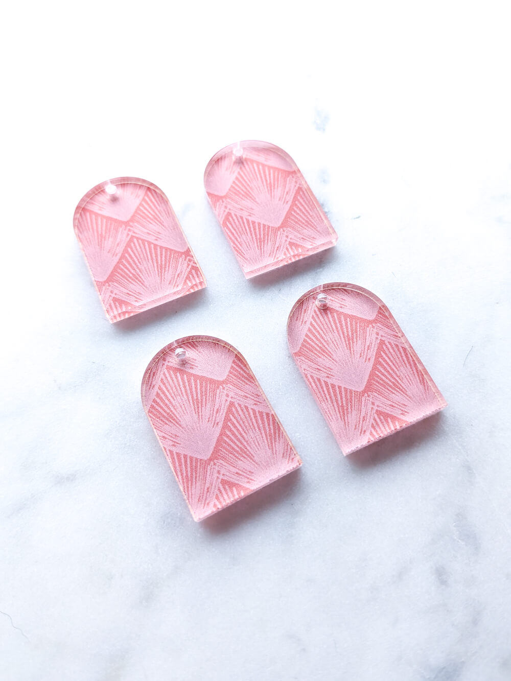 Clear Acrylic - 3cm Arch - 1 Hole - Australiana - 76