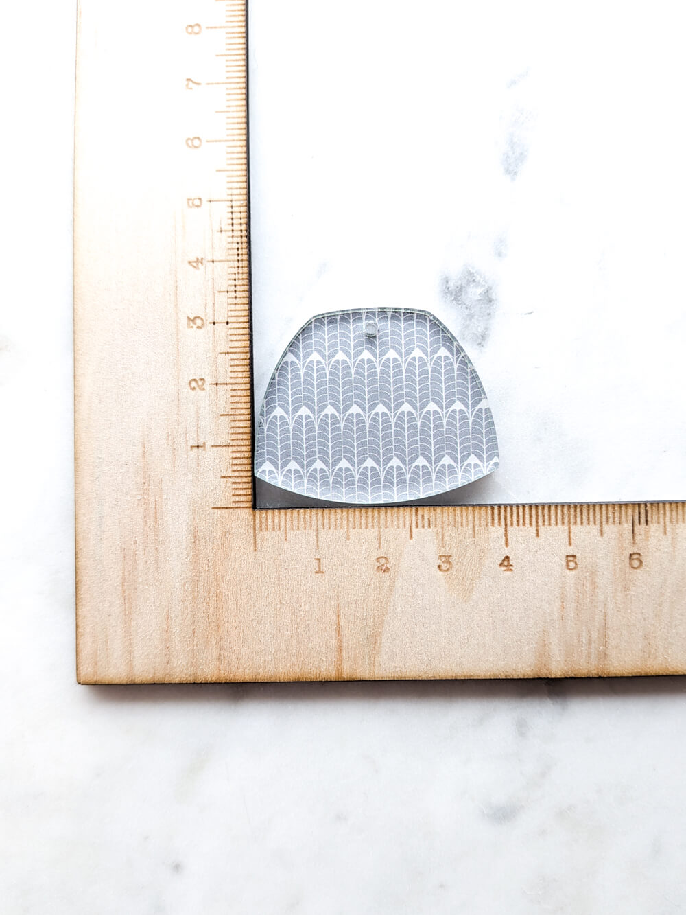 Clear Acrylic - 4cm Shield - 1 Hole - Australiana - 07